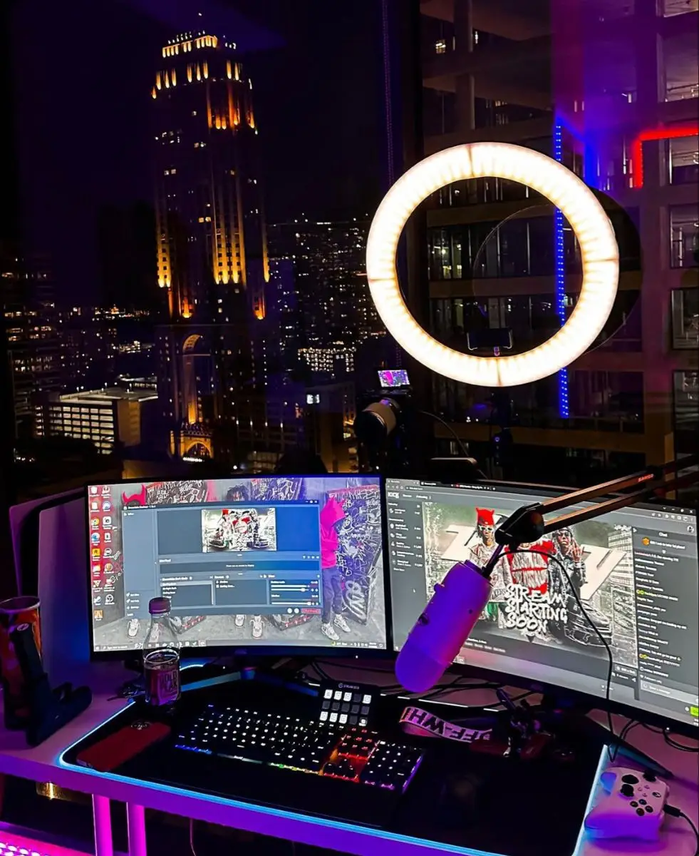 Home 908ca3e4a7c0c4c167ed0fbe6d2b2bf9