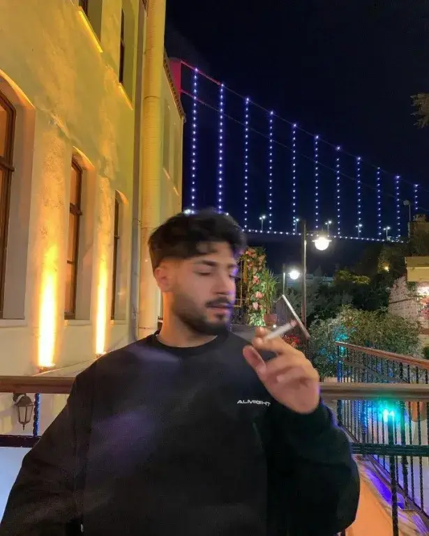 Home UGluOjEwNjQ4MTk5MDU2MzEyMTI0ODY