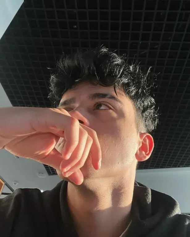 Home UGluOjEwNjQ4MTk5MDU2MzEyNDAxMTg